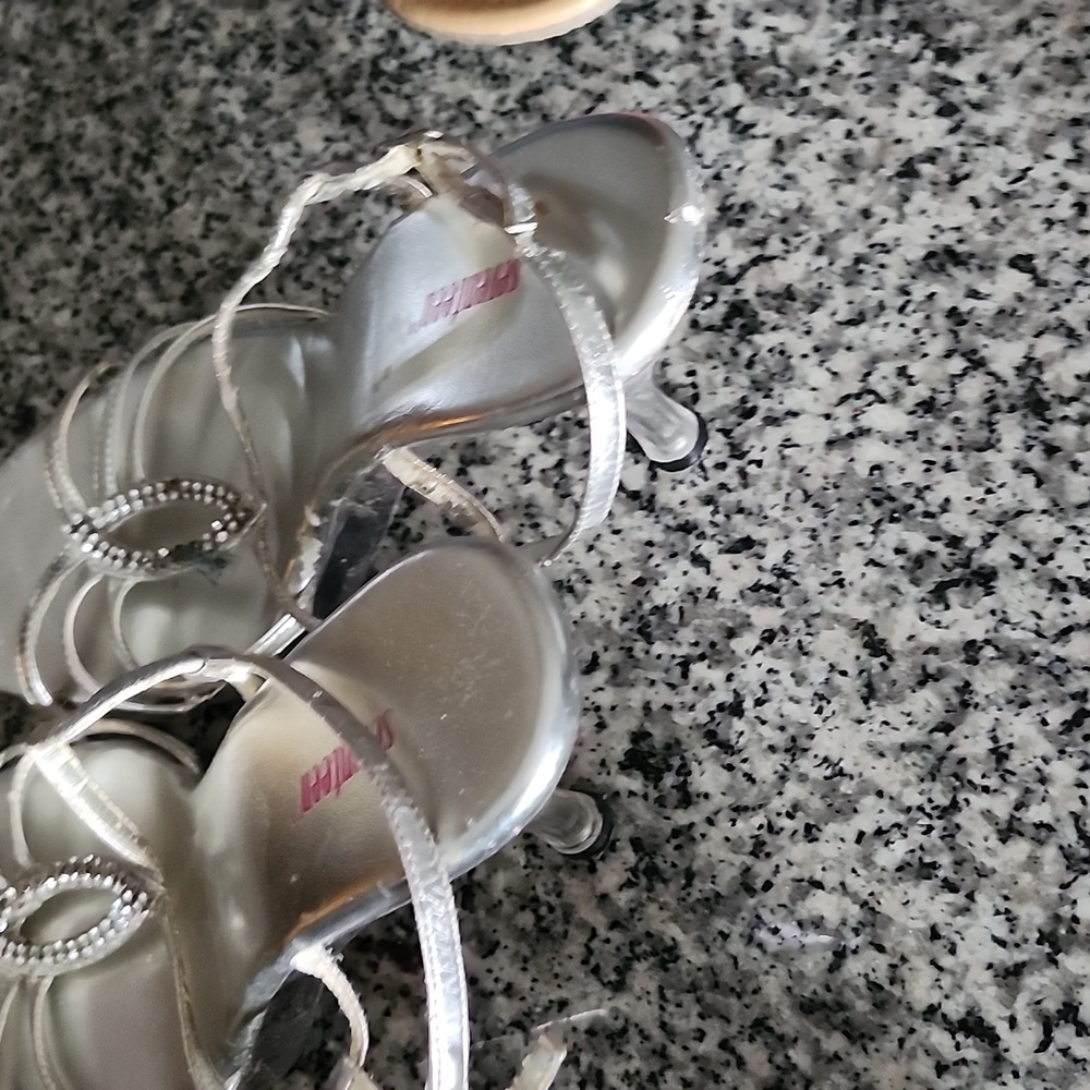Shoes - Picture 3 of 3
